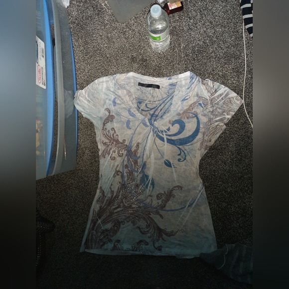 Shirt - Picture 3 of 3